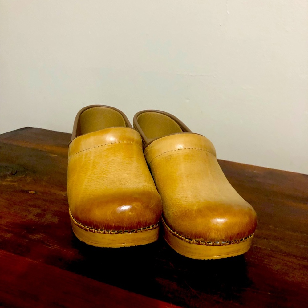 Dansko clogs. Size 37, 6.5-7, Light honey color